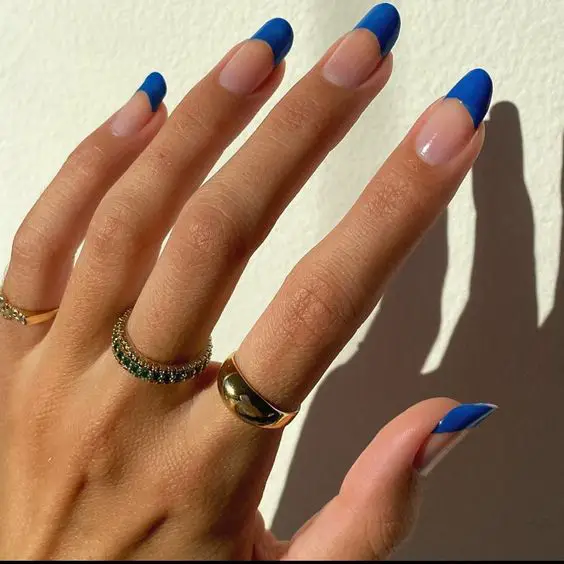 uñas francesas color azul
